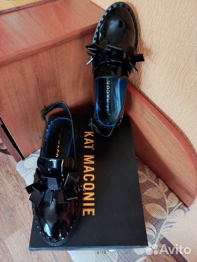 Школьная обувь для девушки