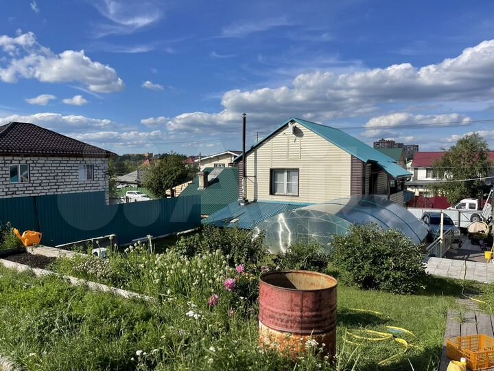 Дом 129 м² на участке 8 сот.