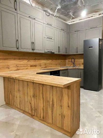 Кухня новая