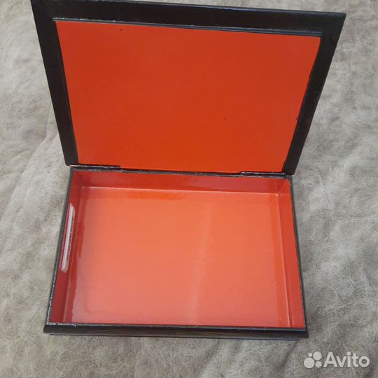 Шкатулка для украшений