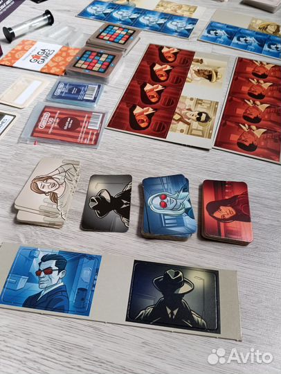 Codenames Кодовые имена 2в1: настольная игра