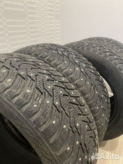 Nokian Tyres Hakkapeliitta 8 205/55 R16