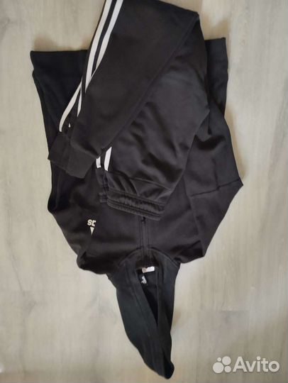 Спортивный костюм adidas для мальчика 134 -146