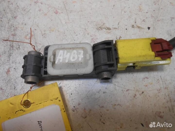 Датчик удара AIR BAG Audi A4/RS4/S4