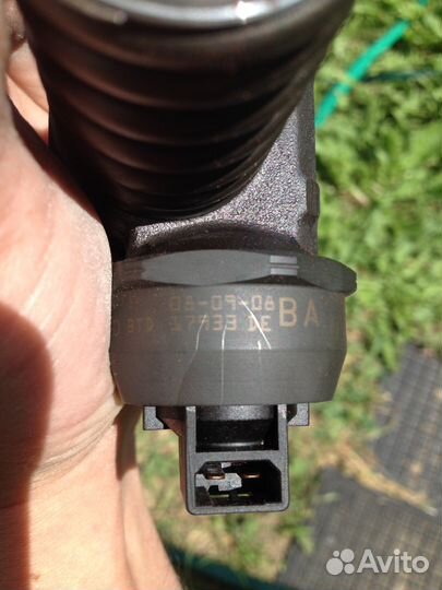 Насос-форсунки VAG 038 130 073 AG