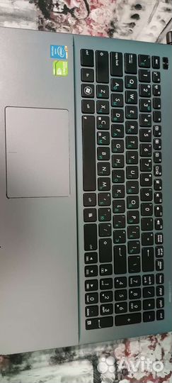 Ноутбук asus x 550 c