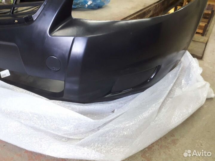 Передний и задний бампер приора 21704