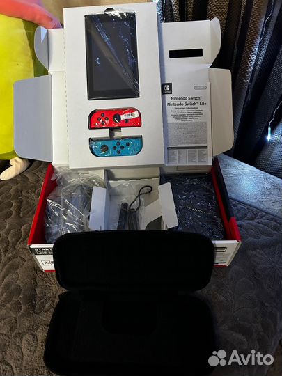 Игровая приставка nintendo switch