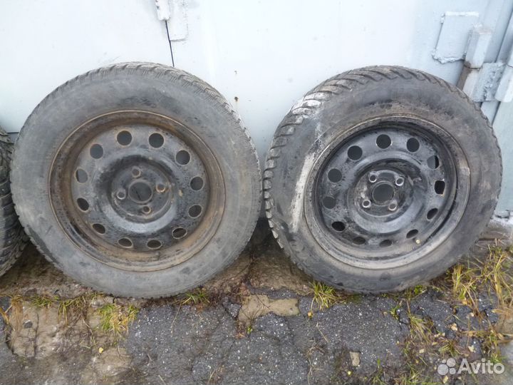 R15 Goodyear Ultragrip Ice Arctic 185/65, PCD 4x100 DIA 54.1