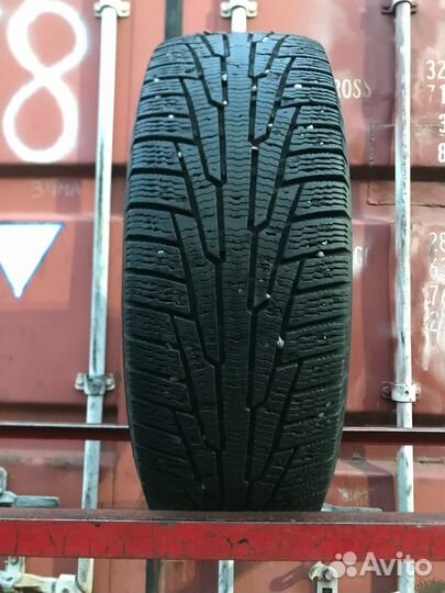 Nokian Tyres Hakkapeliitta R 215/60 R16 102V