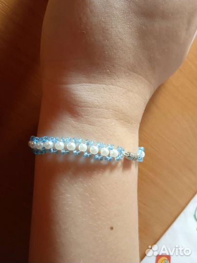 Серьги из бисера, кулон, колечко, браслет
