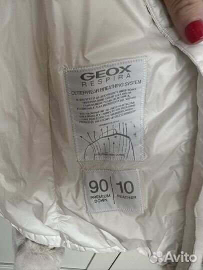 Пуховик женский geox