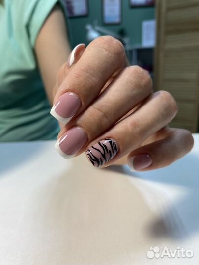 Маникюр с покрытием гель лак