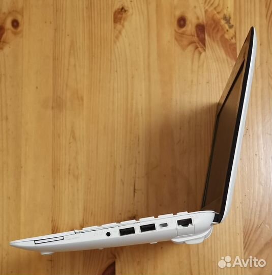 Нетбук asus eee pc 1015