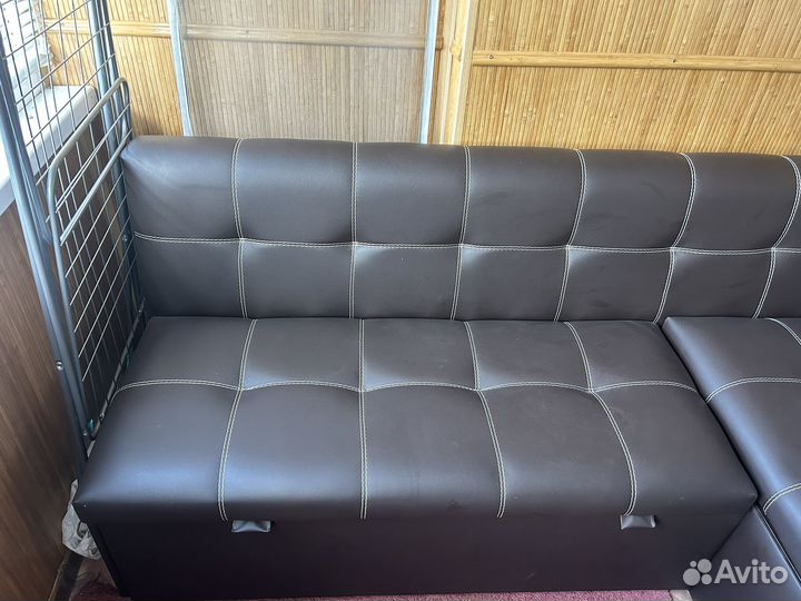 Угловой диван