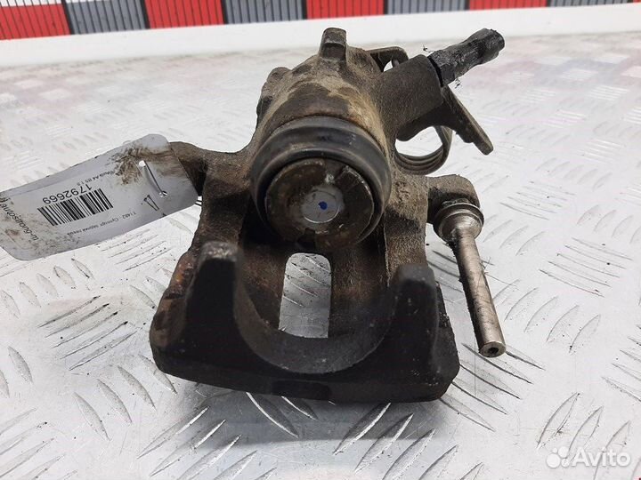 Суппорт задний левый для Audi A4 B5 8D0615423