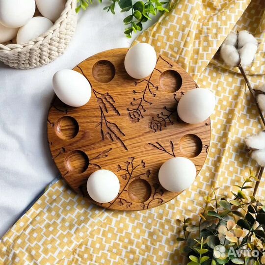 Тарелка для пасхальных яиц