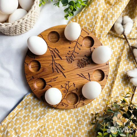Тарелка для пасхальных яиц