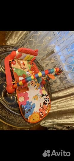 Развивающий коврик с пианино