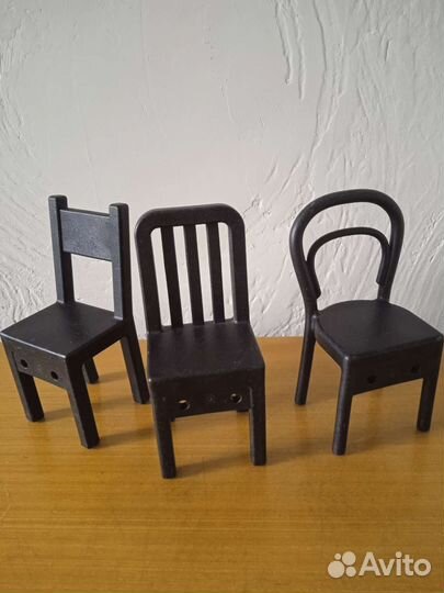 Стульчики- вешалки Икея