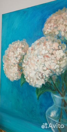 Гортензии в вазе на синем.Картина маслом на холсте