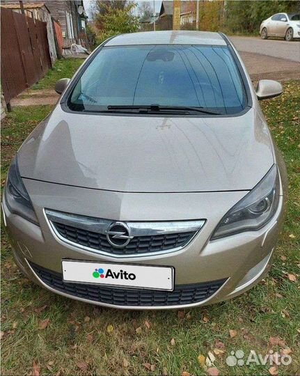 Opel Astra 1.8 AT, 2011, 118 700 км