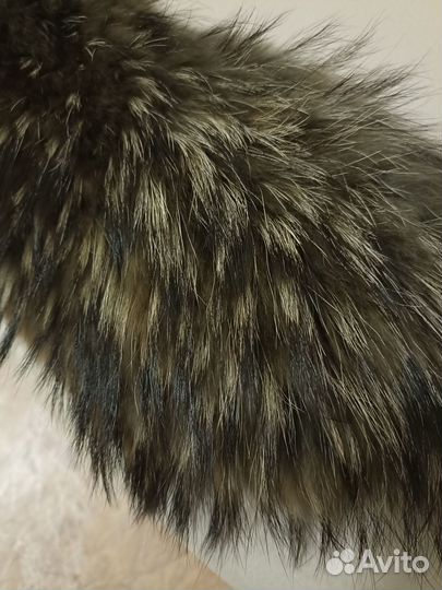 Меховая опушка из енота