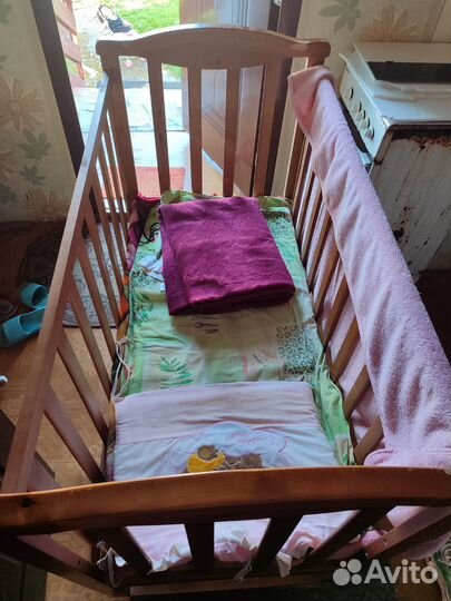 Детская кроватка
