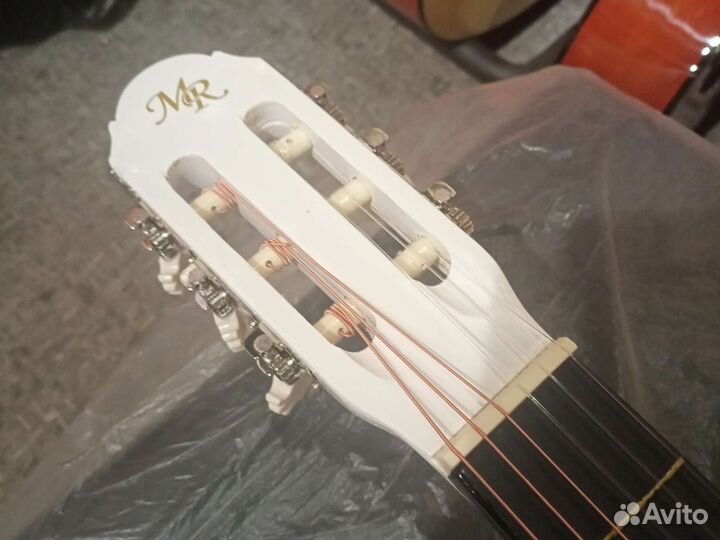 Гитары Martin Romas 4/4 Белая Классика