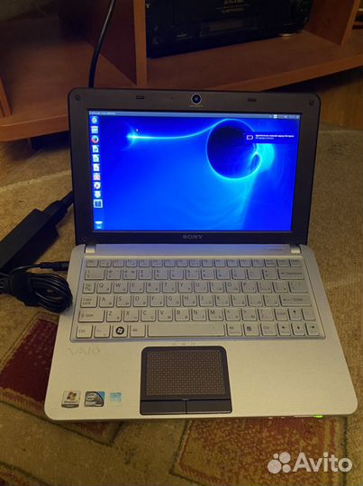 Sony vaio vpcw21z1r