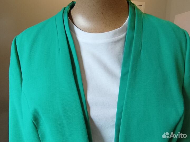 Пиджак новый женский 48 50