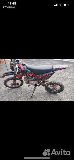 Мотоцикл кросс и эндуро питбайк