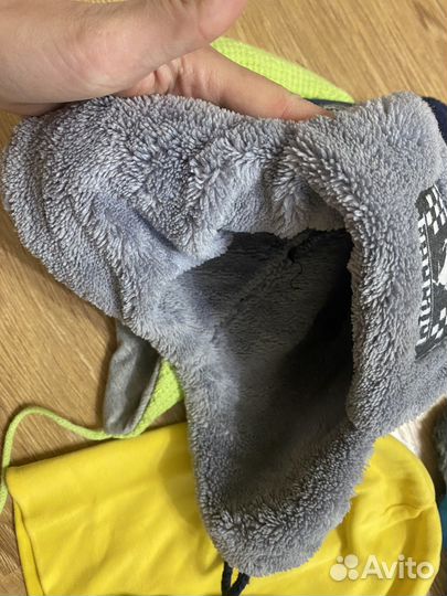 Зимние, весение шапки для мальчика 50-52