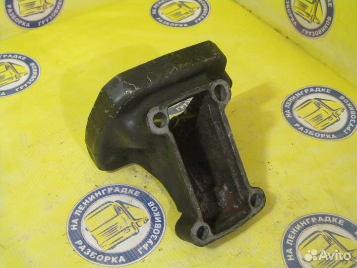 Кронштейн крепления пгу 1765616 scania, P,G,R,T