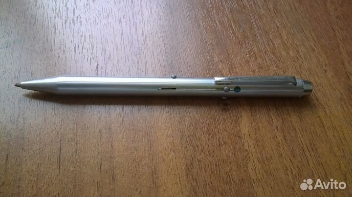 Шариковая 4-х цветная ручка из 1970-х годов