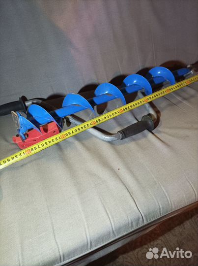 Ледобур для рыбалки