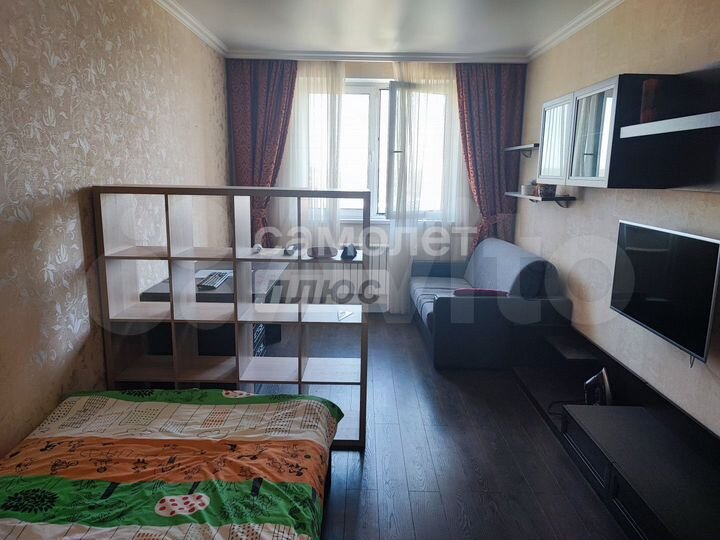 2-к. квартира, 65 м², 13/17 эт.