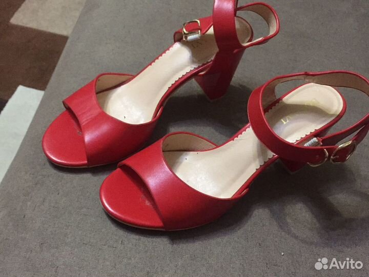 Босоножки женские 40 размер бу