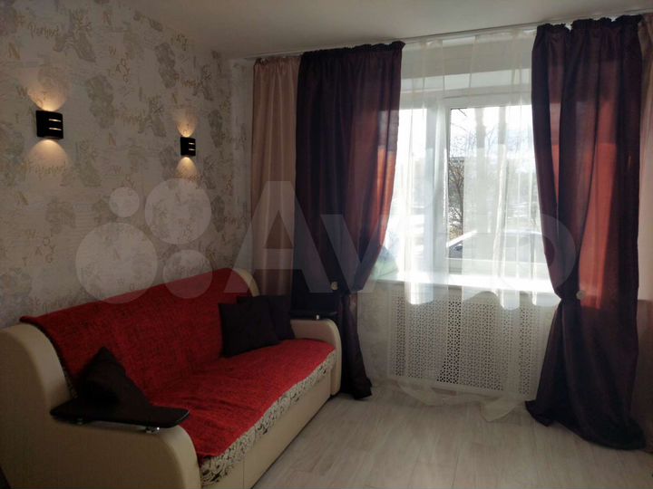 Комната 14 м² в 4-к., 1/5 эт.