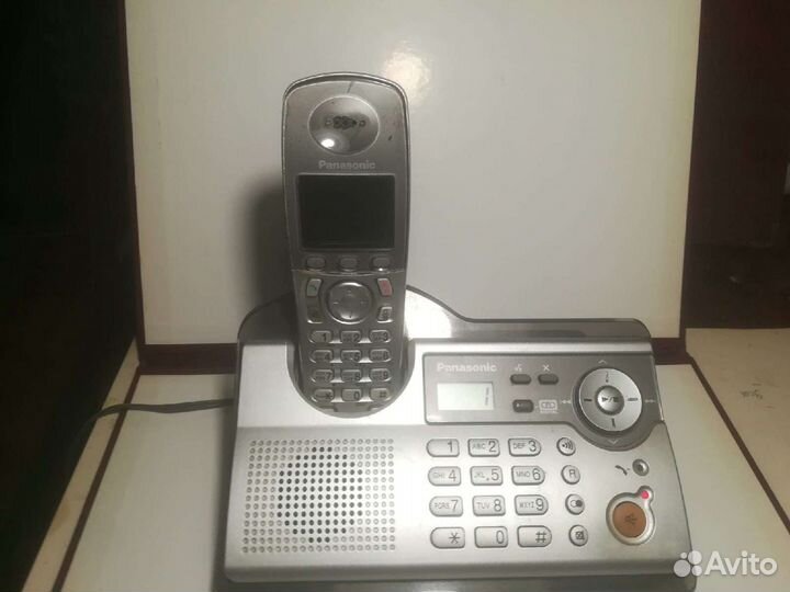 Телефон panasonic новый