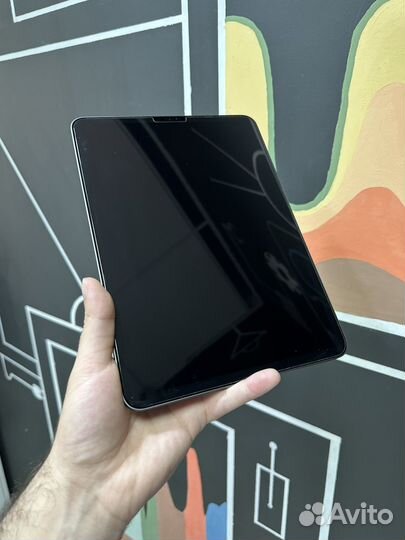 iPad Pro 11 2020 256GB Wi-Fi акб94