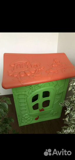 Детский игровой пластиковый домик