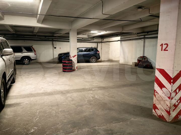 Машиноместо, 20 м²