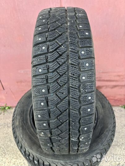 Viatti Brina Nordico V-522 185/65 R15 88T