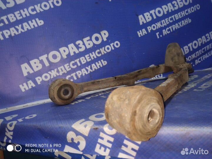 Передний левый рычаг Газ Волга 3110 седан 406 2008