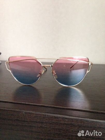 Имиджевые солнцезащитные очки