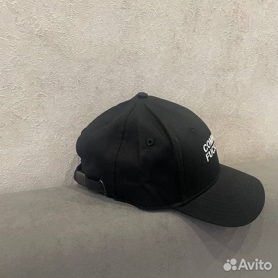 Кепка comme des fuckdown