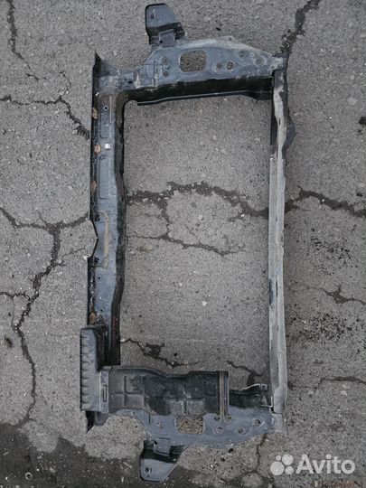 Рамка радиатора hyundai solaris 2018, G4FG 1.6