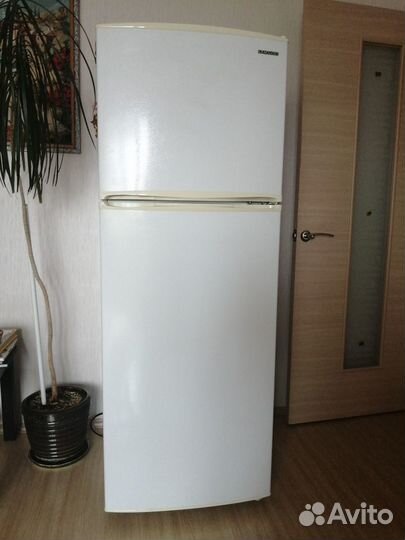 Холодильник бу