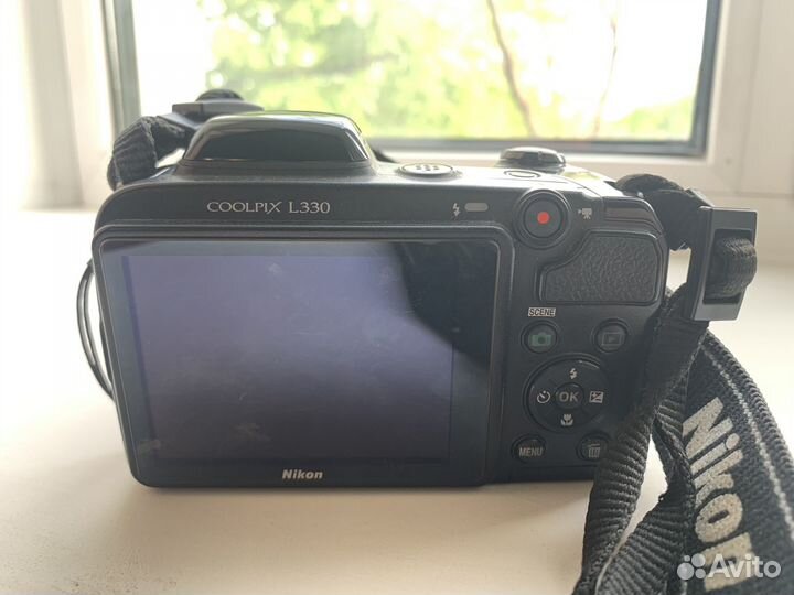 Компактный фотоаппарат nikon